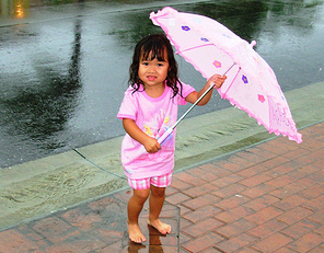 Liliana's singing in the rain